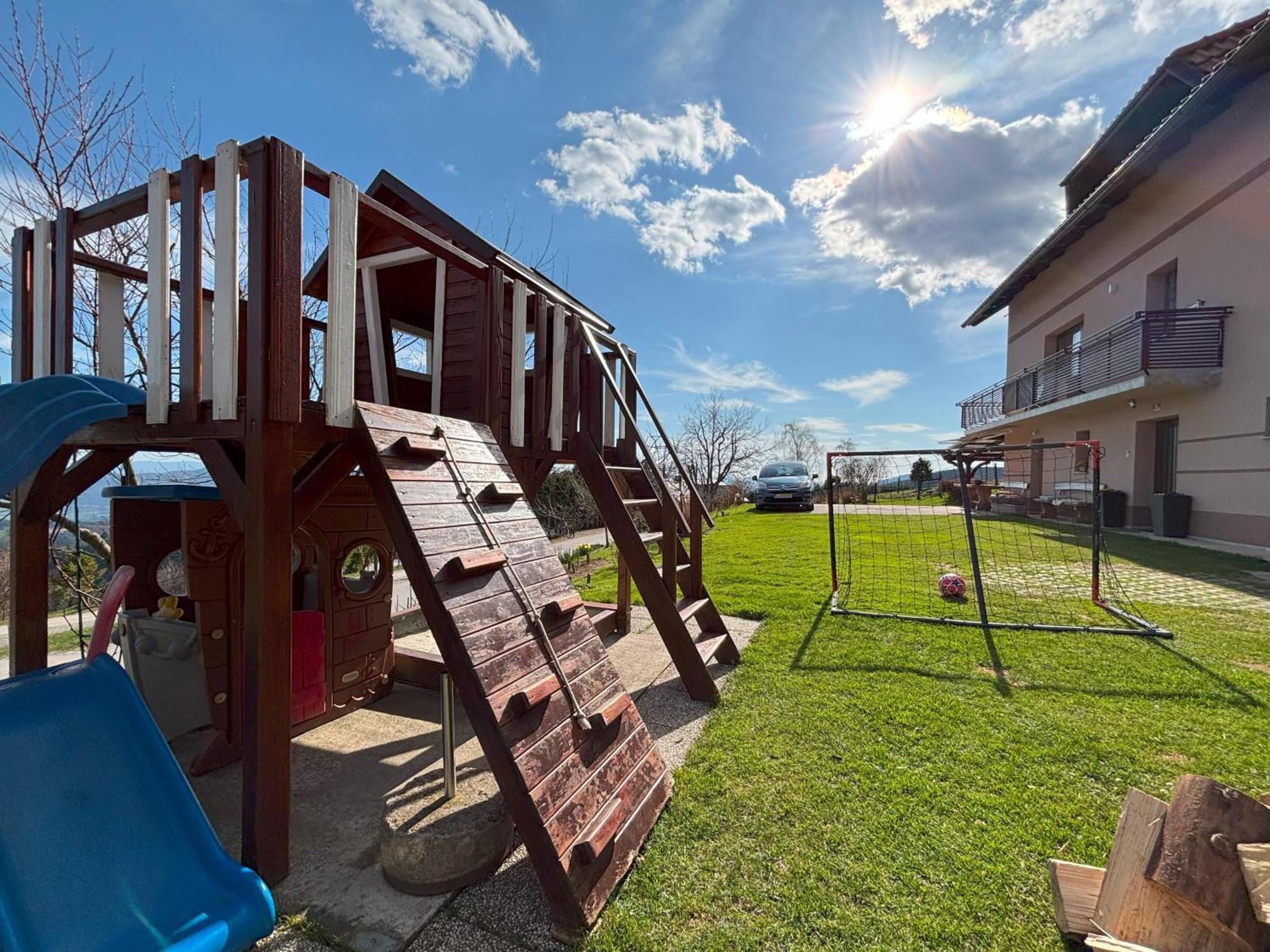 Apartment Panorama Zreče Kültér fotó
