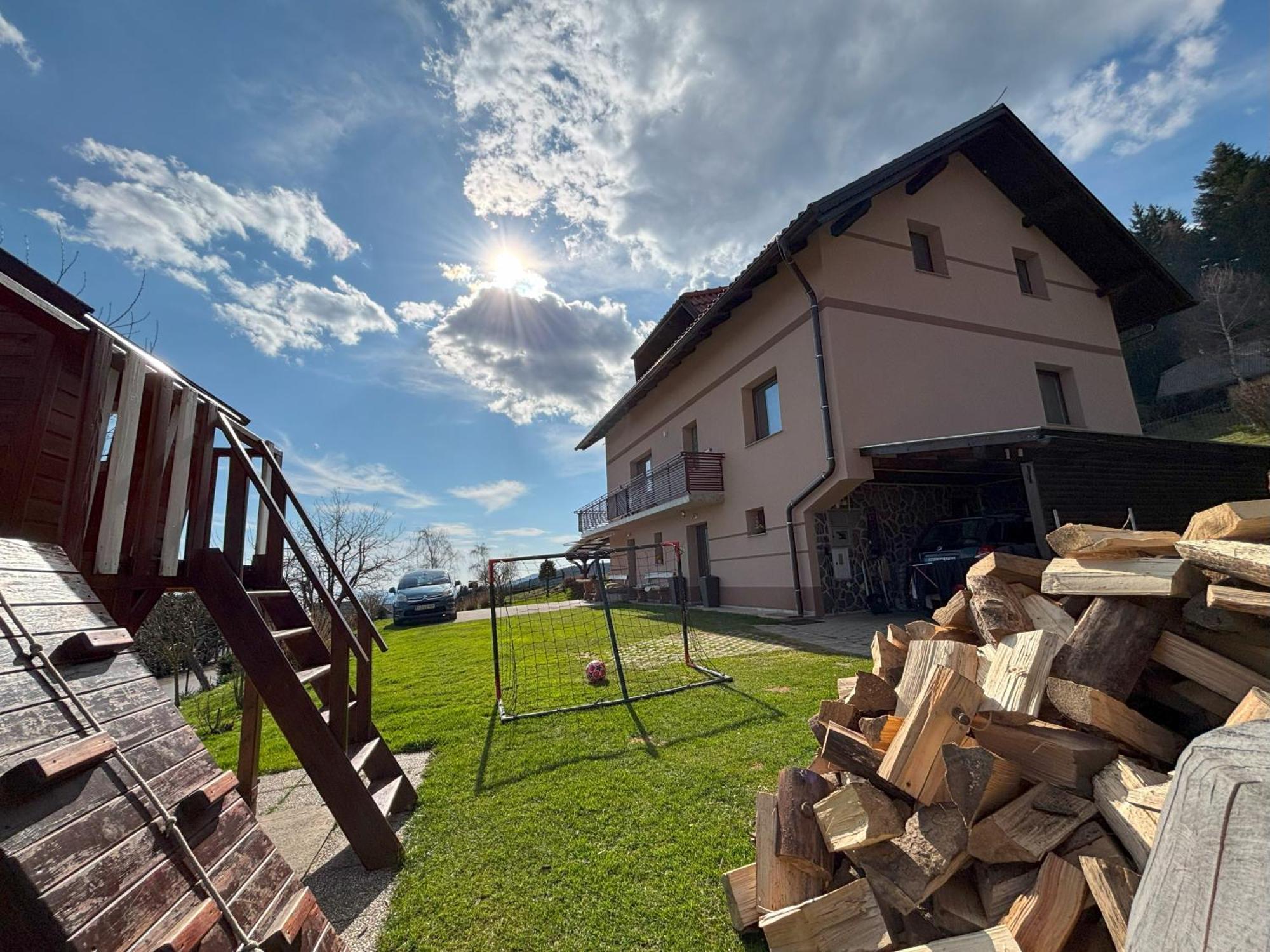 Apartment Panorama Zreče Kültér fotó